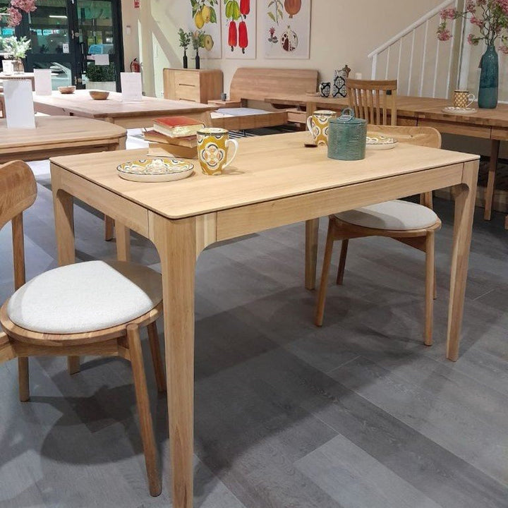 Esstisch aus massiver Eiche nachhaltige Buche karpis mobel.store