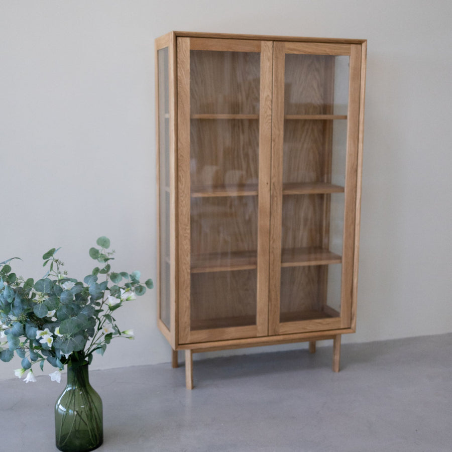 kodama-mobel.store-veskor-vitrina-de-madera-maciza-roble-VK02VT_1