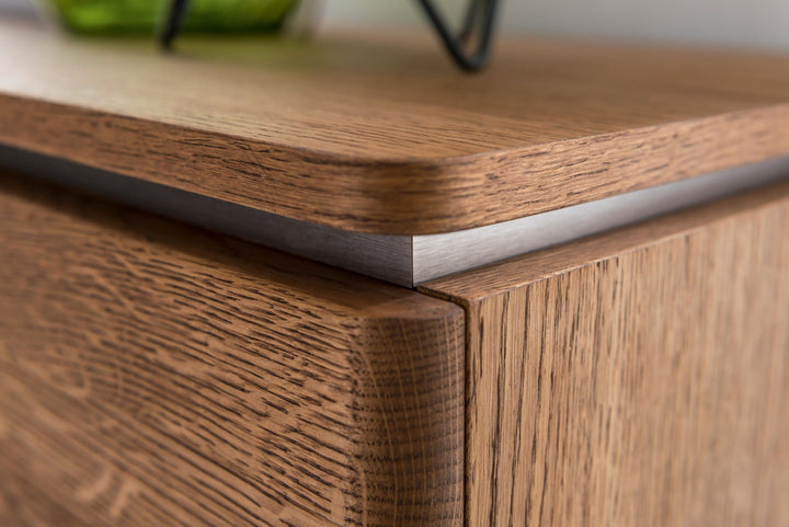 VESKOR Möbel aus Eichenholz Montenegro, Vitrine, Sideboard, Kommode, Esstisch, Couchtisch, modernes, elegantes, nordisches Design