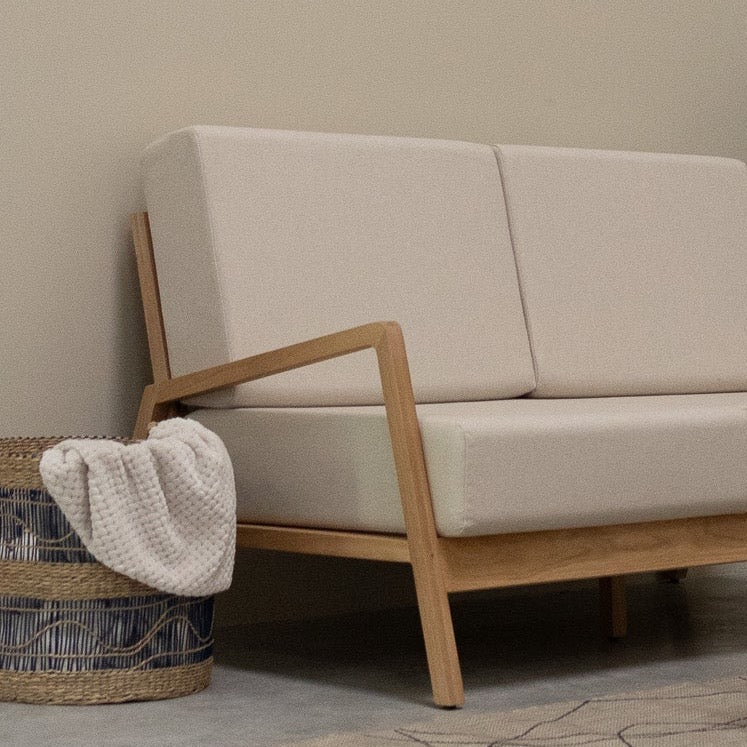 Was ist die ideale Höhe für ein Sofa? Kurzanleitung, um es jedes Mal richtig zu machen