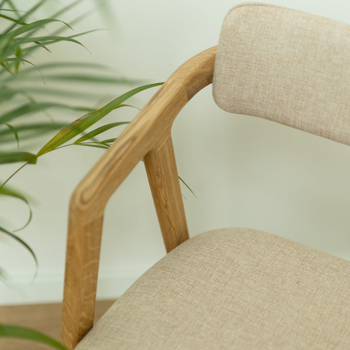 2er- oder 4er-Pack gepolsterte Esszimmerstühle Eiche massiv Soho | VESKOR