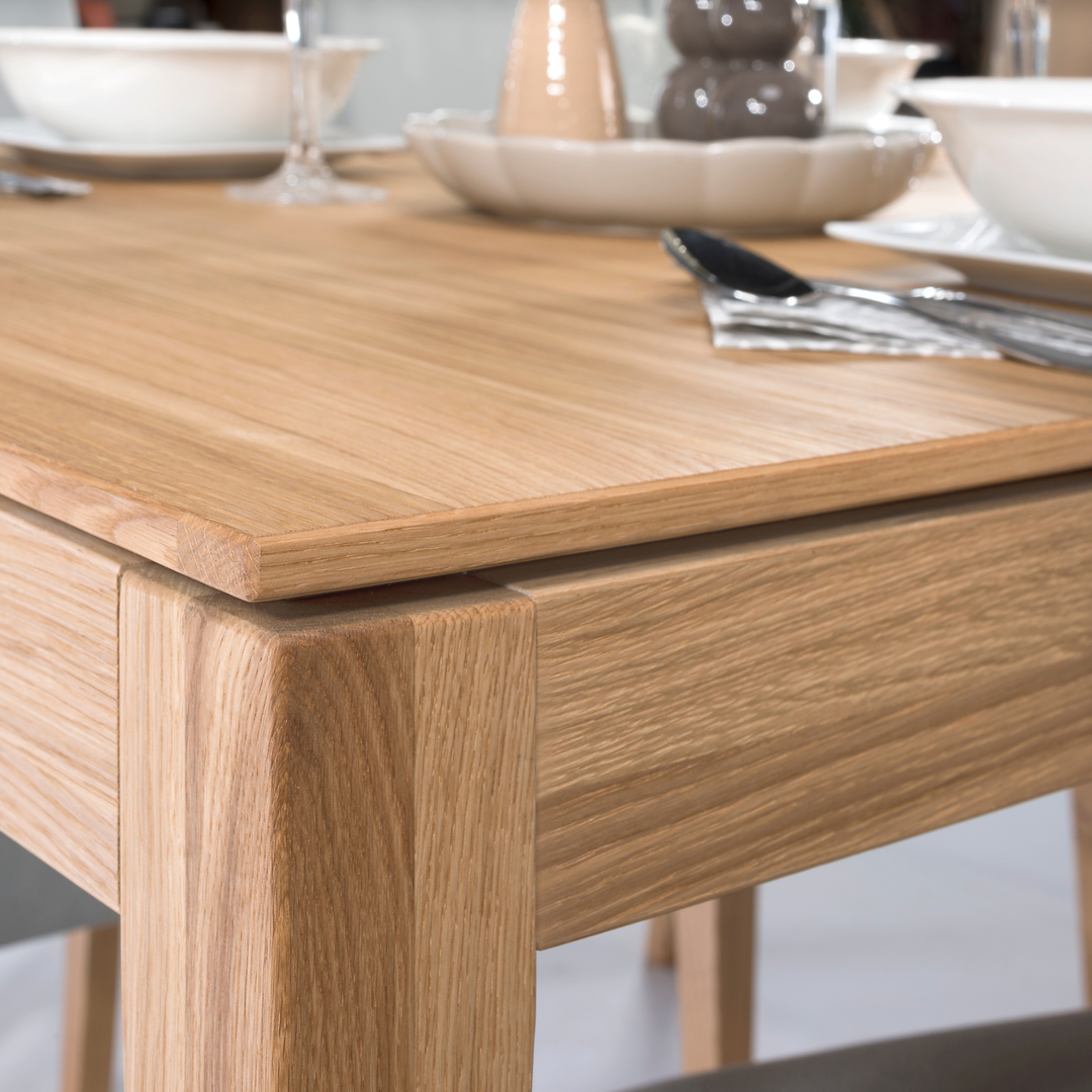 JOIN 40 Ausziehbarer Esstisch aus honigfarbener Eiche, 160–240 x 90 x 76 cm | VESKOR