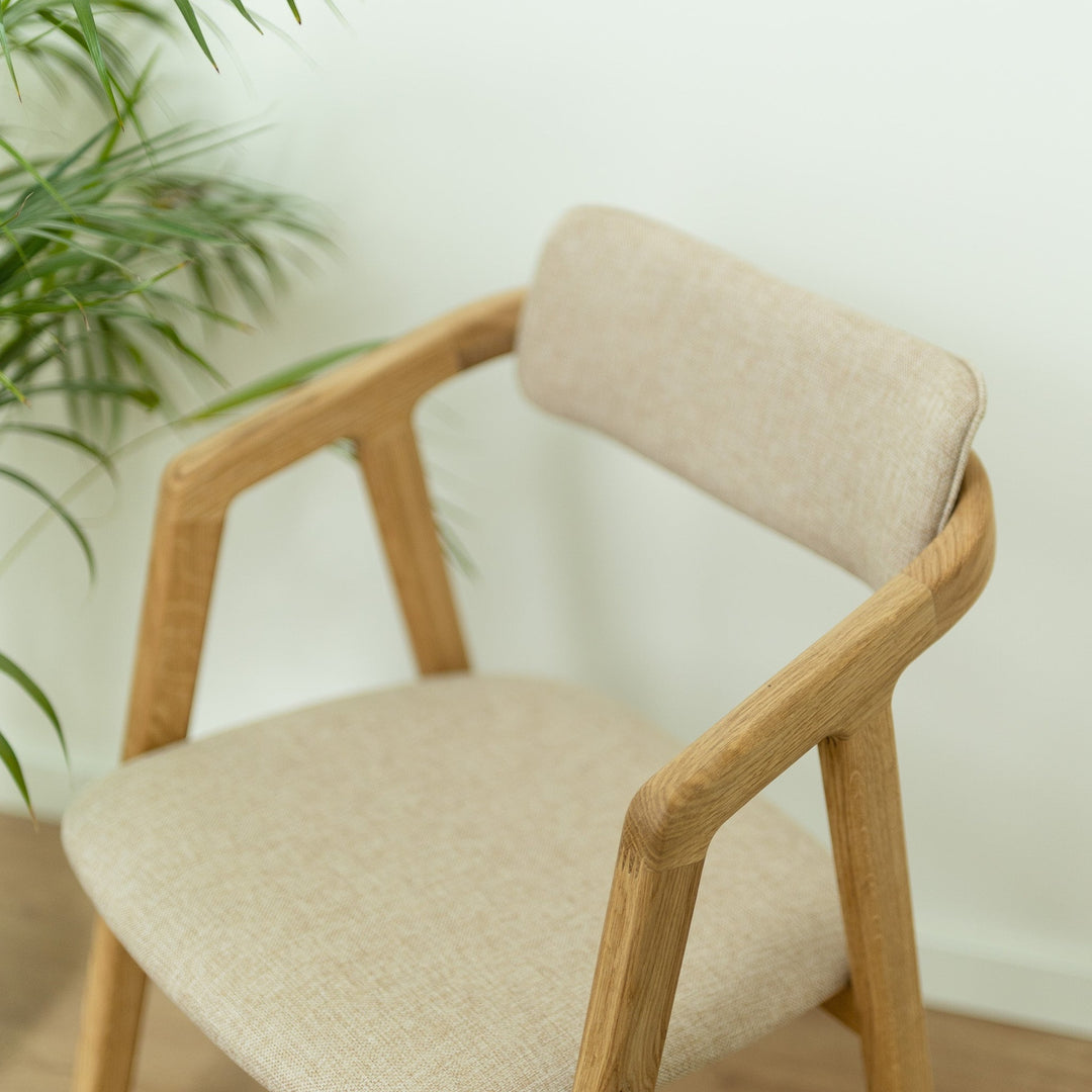 2er- oder 4er-Pack gepolsterte Esszimmerstühle Eiche massiv Soho | VESKOR