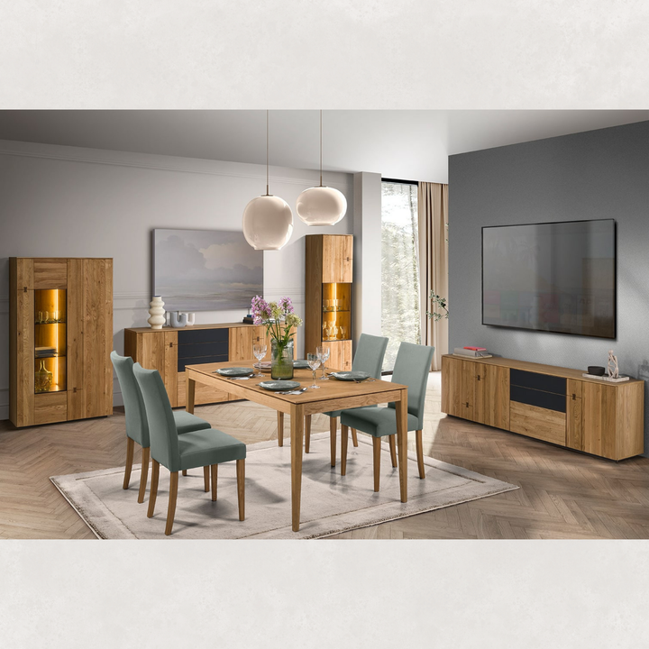 Eichenholz-Vitrine MINURA 10, 45×40×190 cm | VESKOR