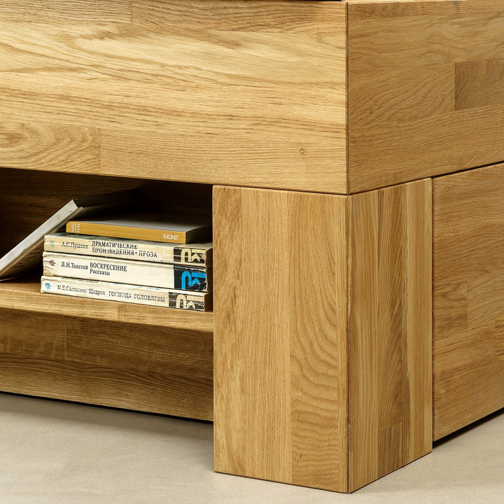 Bett aus massiver Eiche mit Stauraum UPPSALA | VESKOR