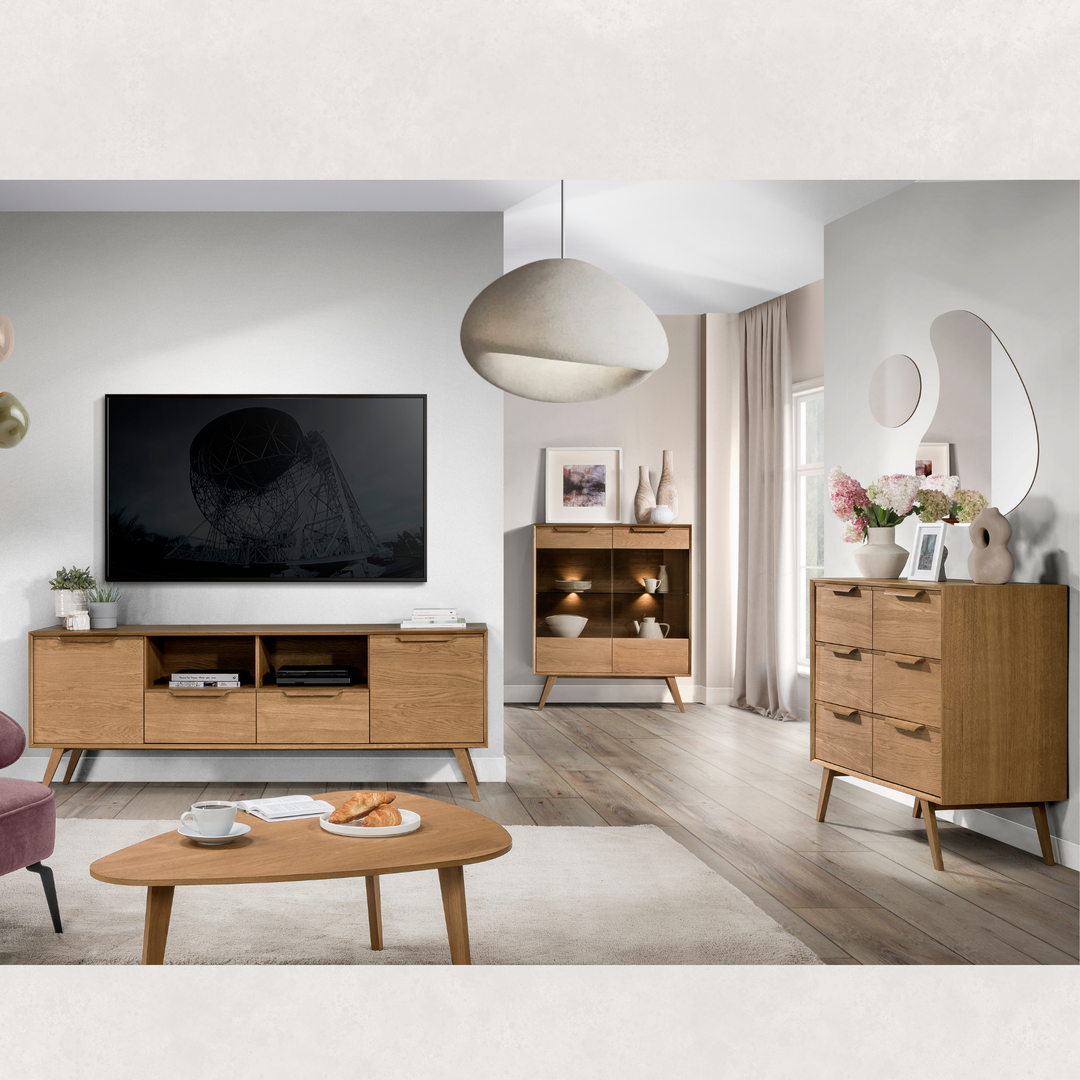 Rustikale Eichenvitrine LEO 16, 105×124,6×49,5 cm | VESKOR