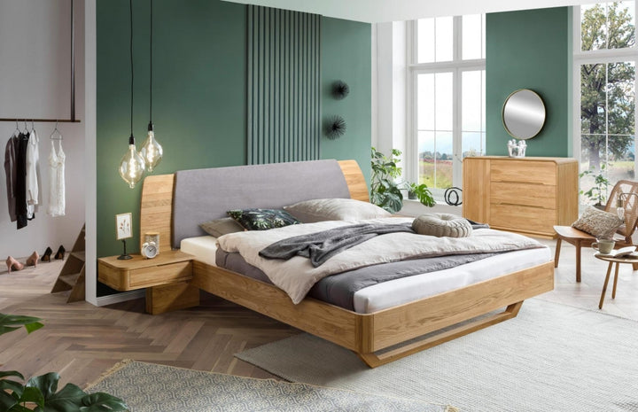 VESKOR Schlafzimmer aus massiver Eiche aus der Kollektion Alina Nordische moderne Möbelkollektion