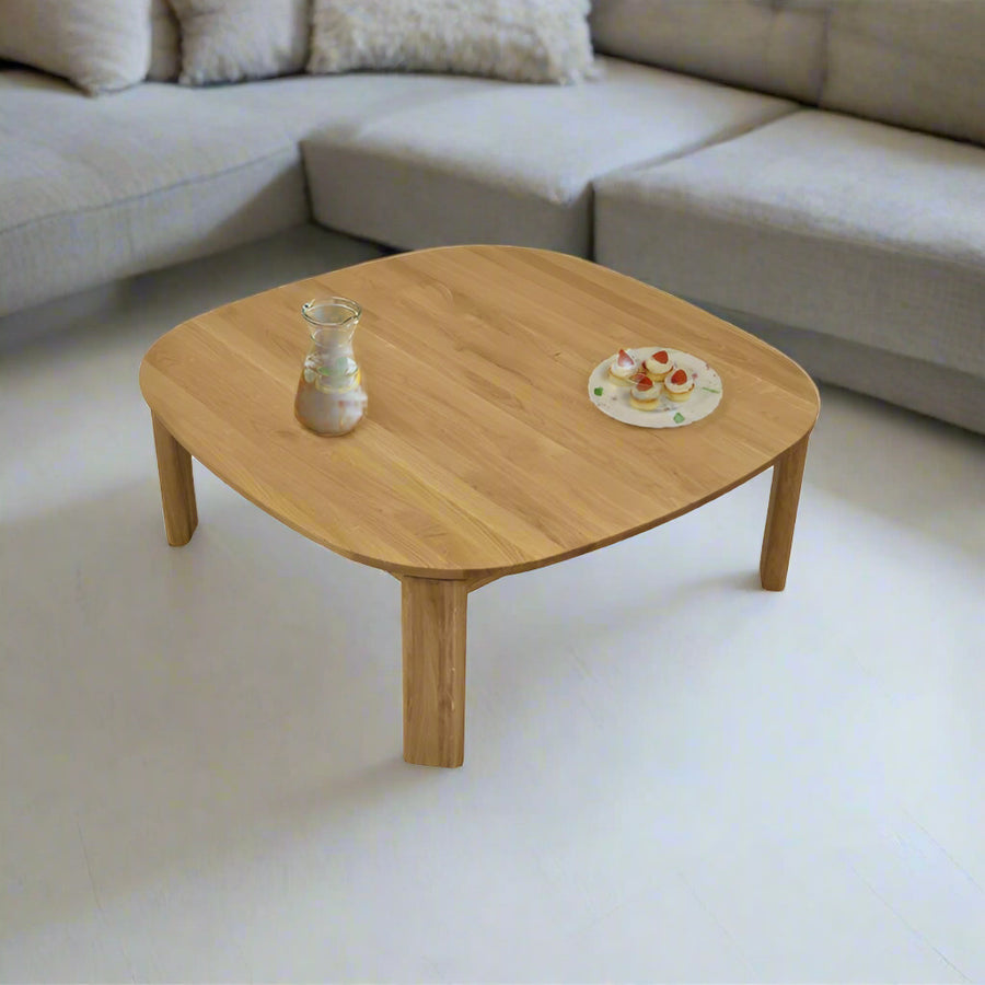 Couchtisch Eiche massiv Victoria | VESKOR