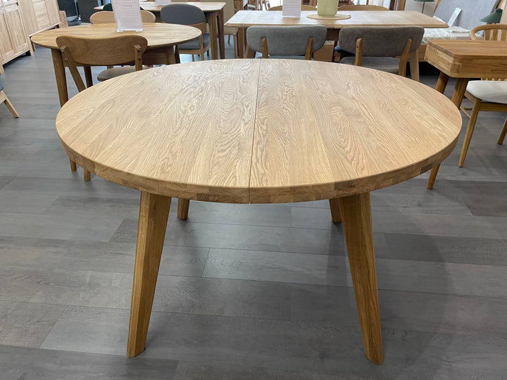 VESKOR Mesa de comedor redonda y extensible de madera maciza de roble LEA