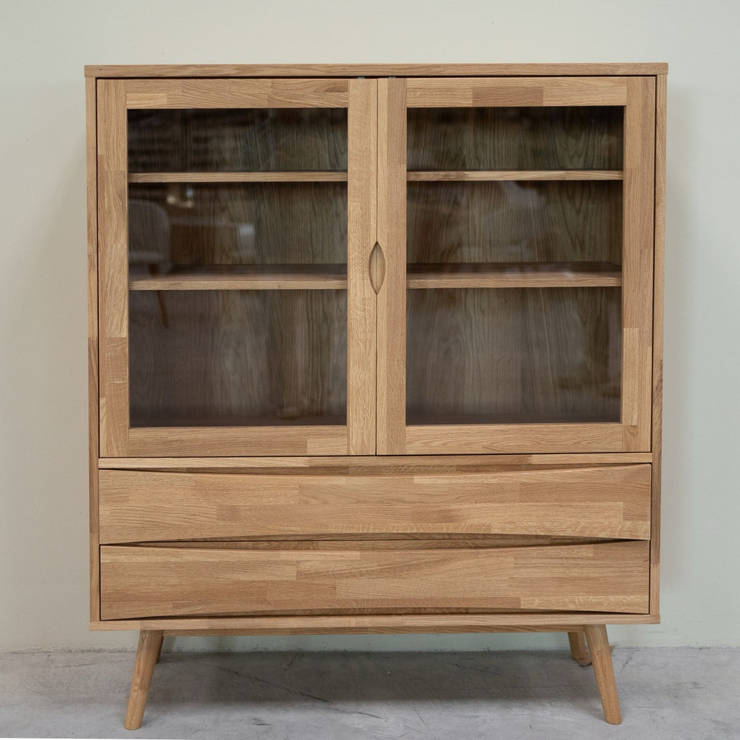 VESKOR Nachhaltige Eiche Massivholz Vitrine MALMO 1