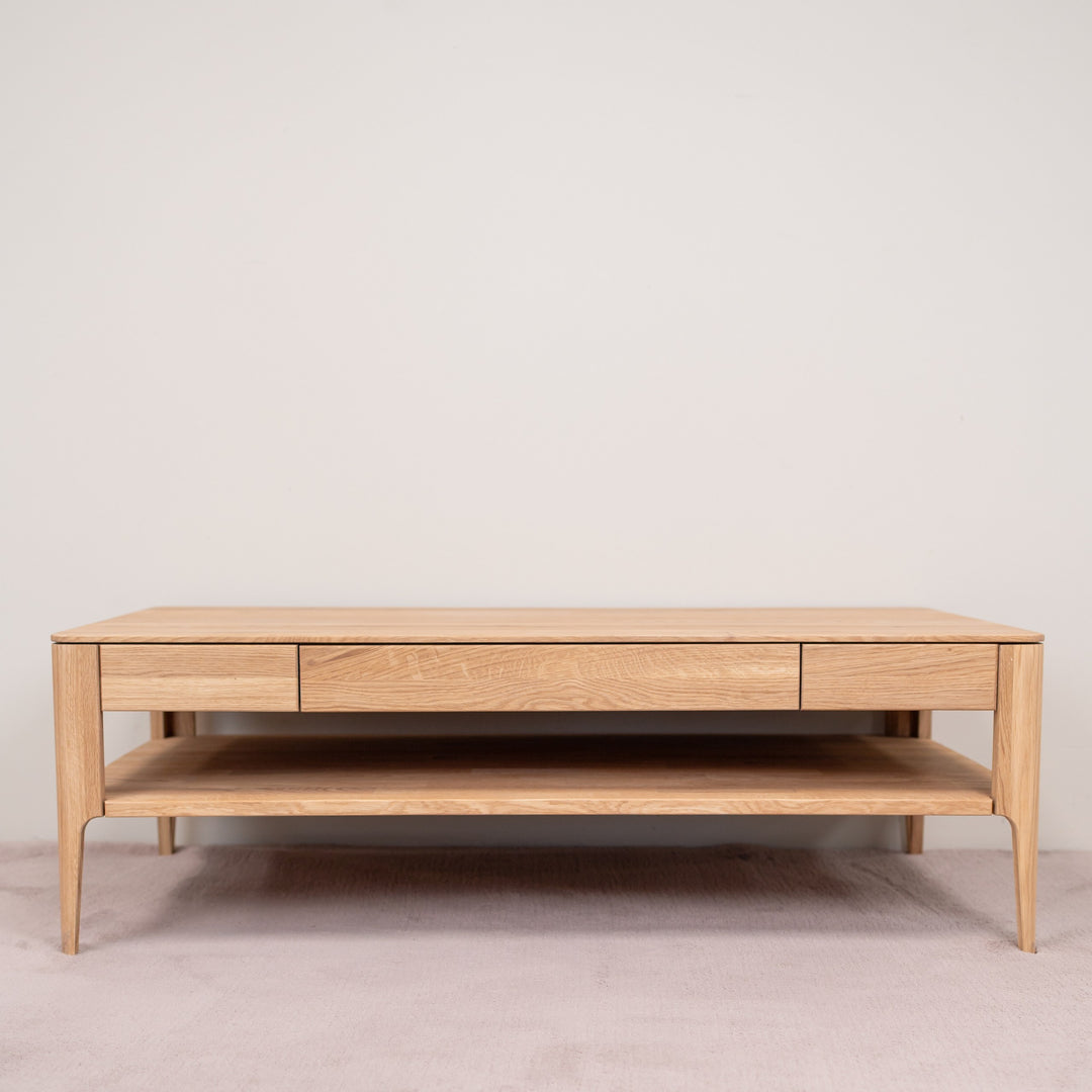 Couchtisch aus massiver Eiche Narvik, 120х60х40 cm. | VESKOR