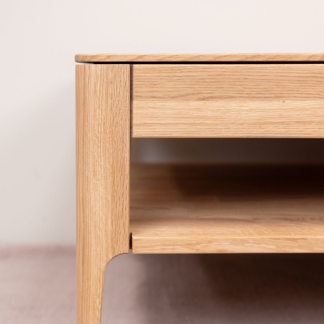 Couchtisch aus massiver Eiche Narvik, 120х60х40 cm. | VESKOR